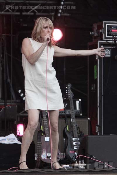 SONIC YOUTH - 2007-07-01 - CERGY - Base de Loisirs - 